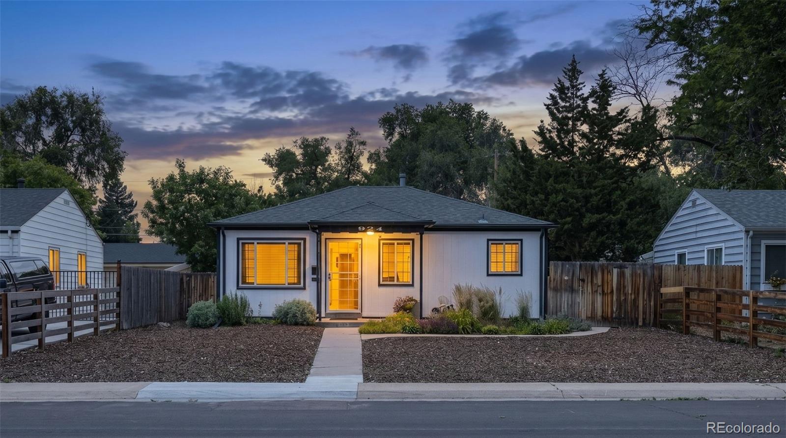 MLS Image #2 for 921  yates street,denver, Colorado