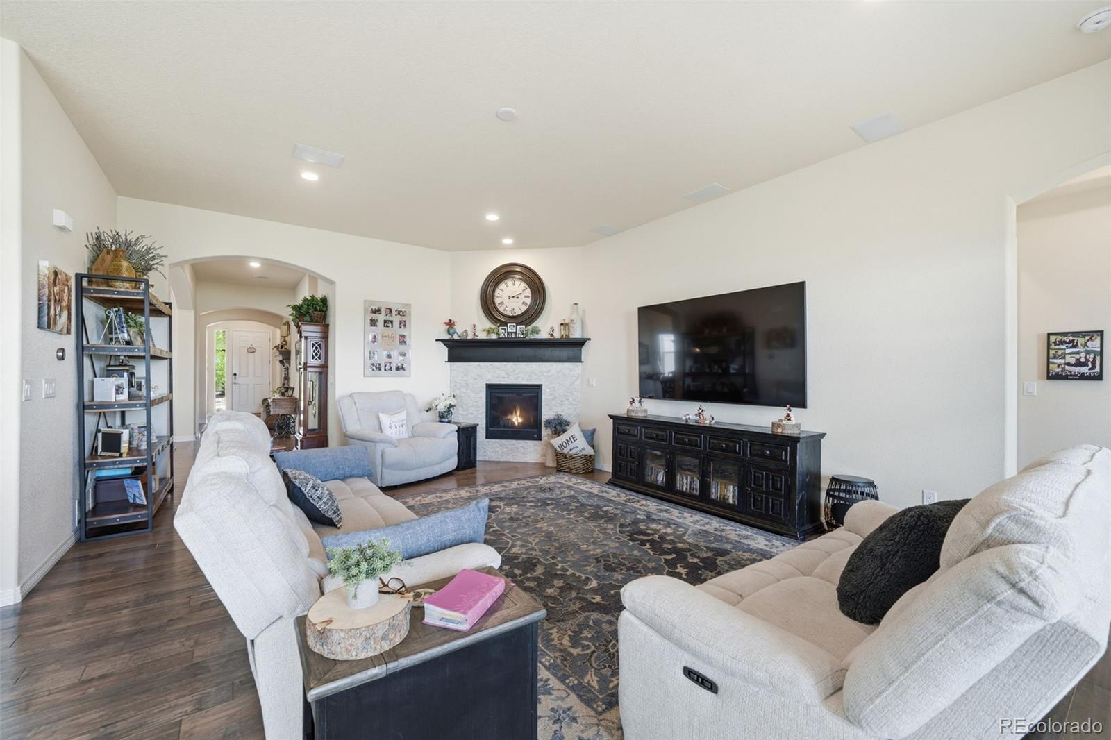 MLS Image #10 for 8057  tamarac court,thornton, Colorado
