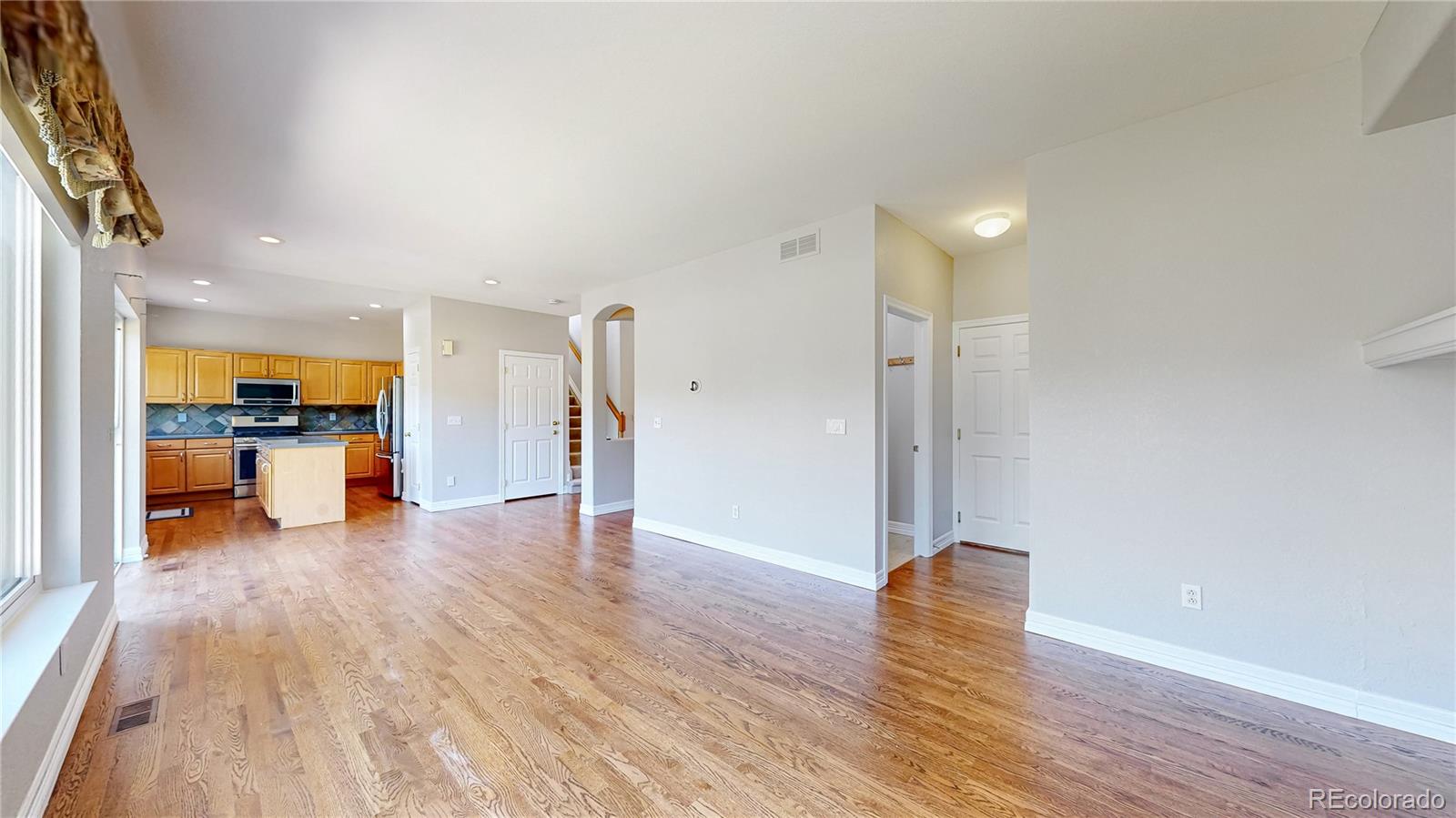 MLS Image #4 for 2223 e 100th place,thornton, Colorado
