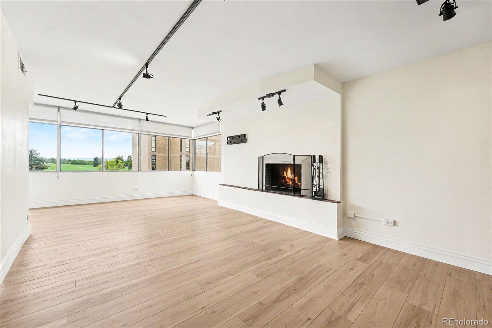 MLS Image #4 for 1313 n williams street 705,denver, Colorado