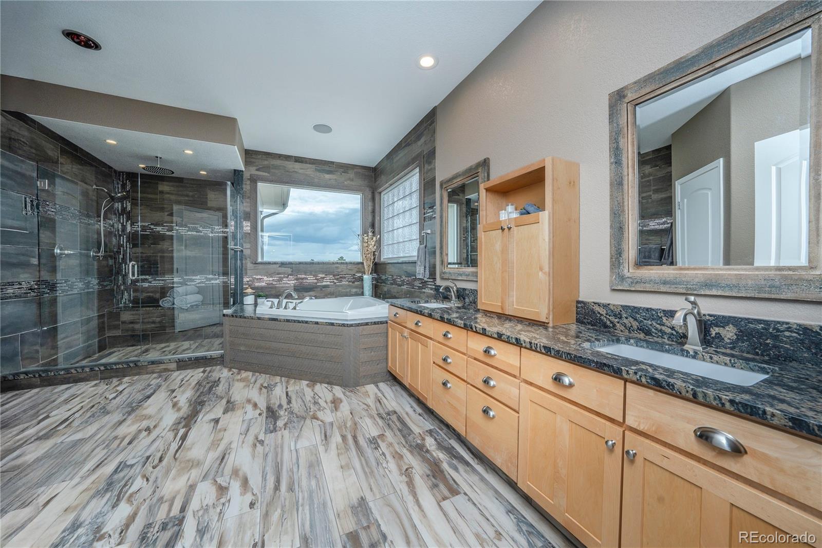 MLS Image #18 for 7911  beverly boulevard,castle pines, Colorado