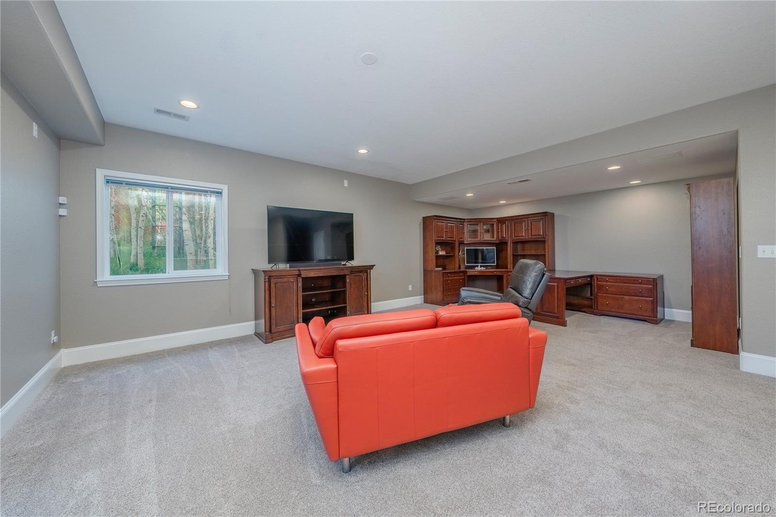 MLS Image #31 for 7911  beverly boulevard,castle pines, Colorado