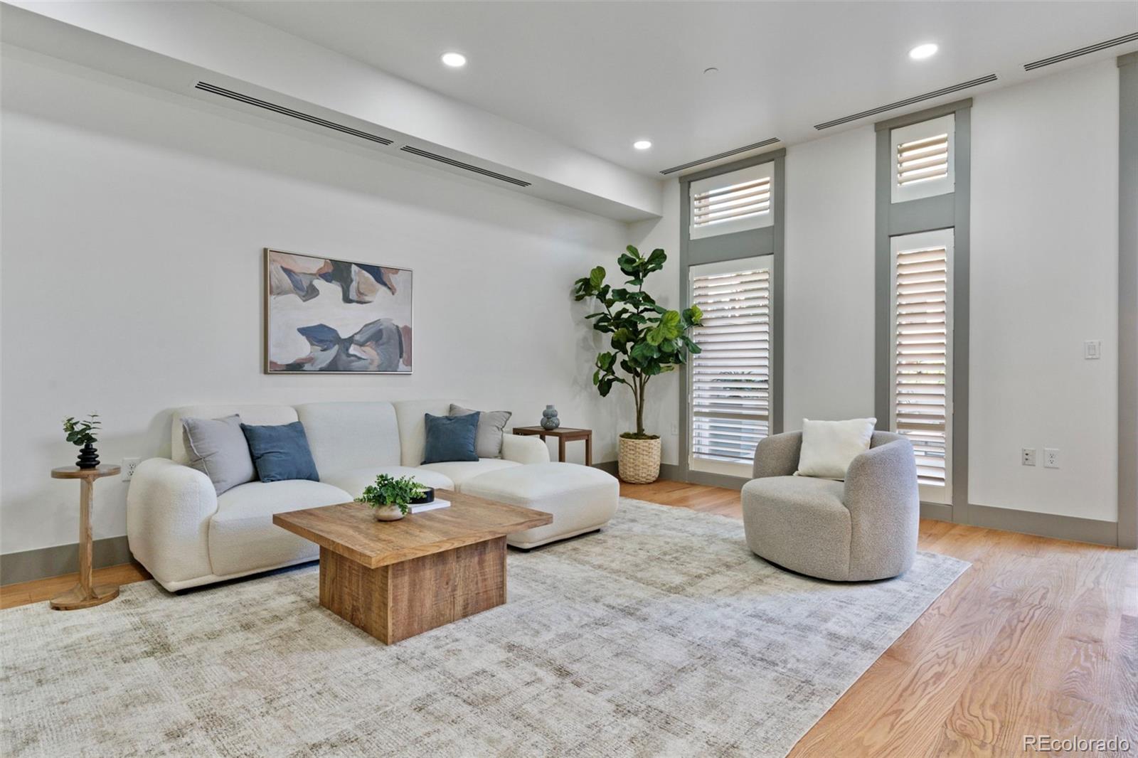 MLS Image #18 for 105  fillmore street 204,denver, Colorado