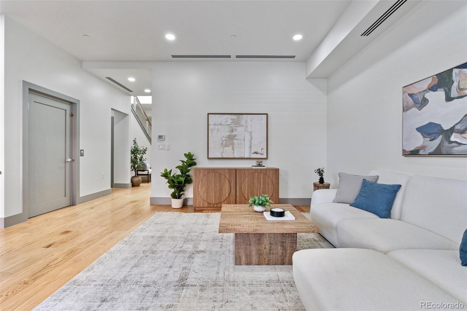 MLS Image #21 for 105  fillmore street 204,denver, Colorado