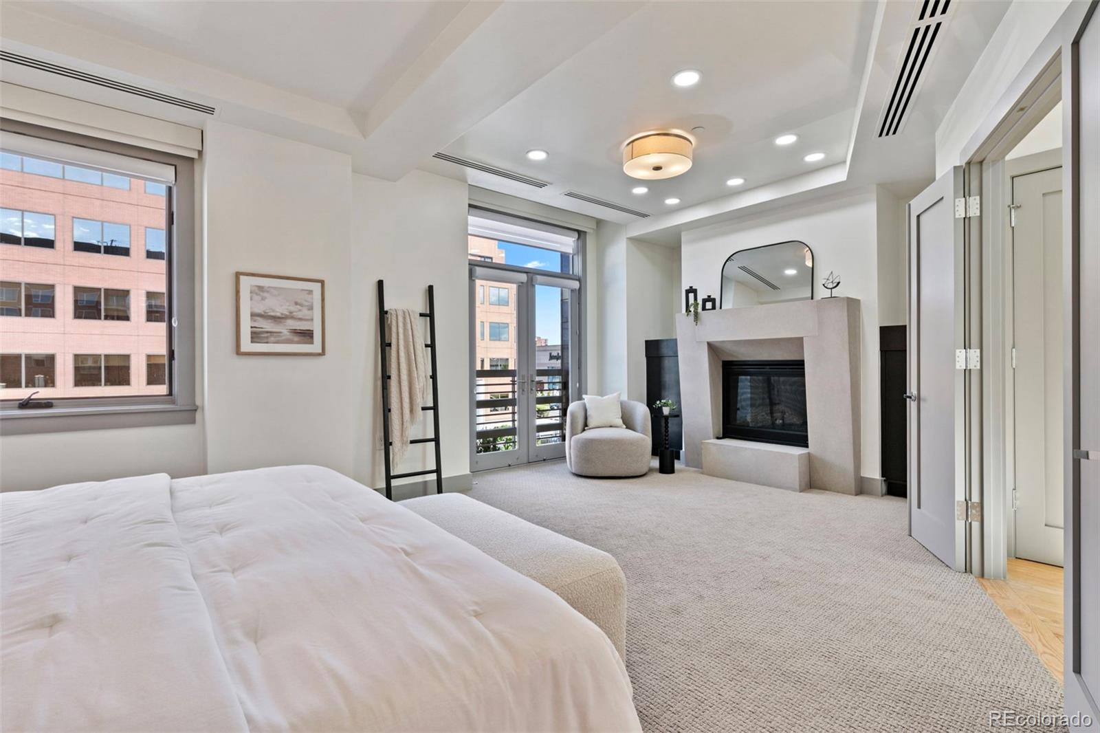 MLS Image #26 for 105  fillmore street 204,denver, Colorado
