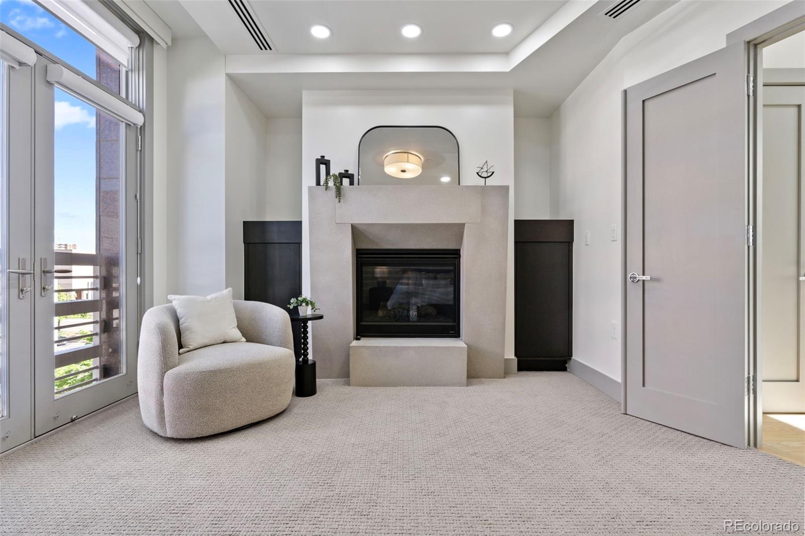 MLS Image #31 for 105  fillmore street 204,denver, Colorado