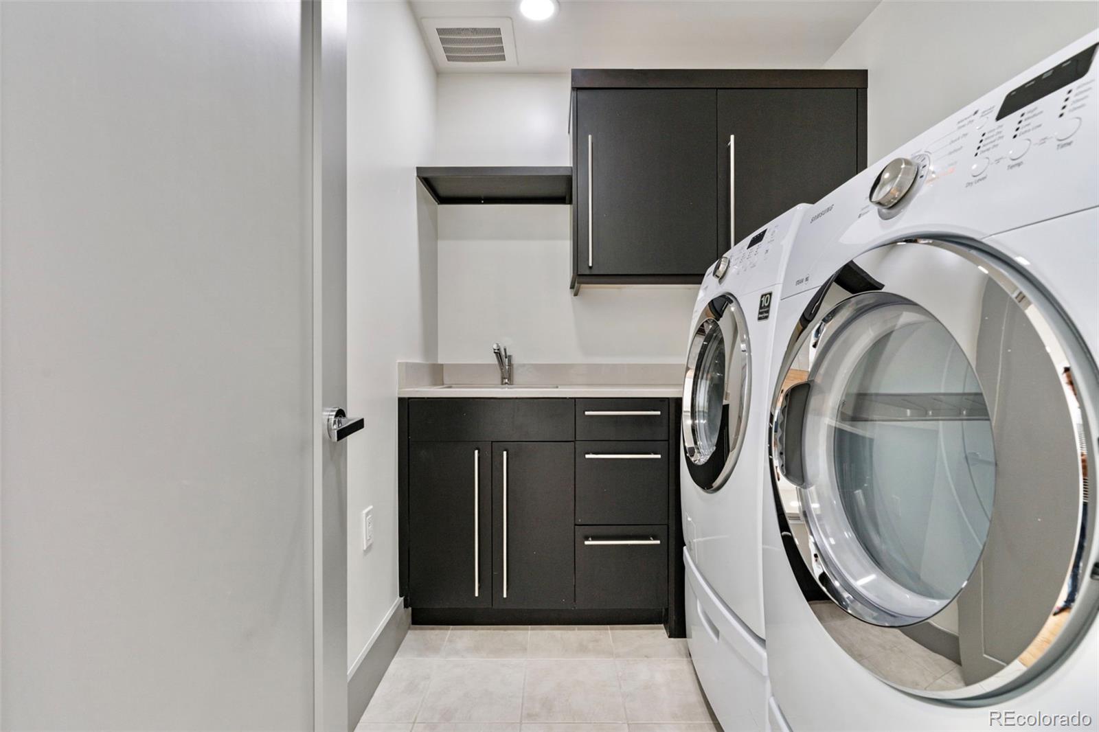 MLS Image #42 for 105  fillmore street 204,denver, Colorado