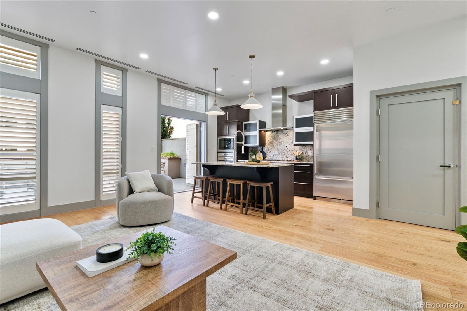 MLS Image #8 for 105  fillmore street 204,denver, Colorado