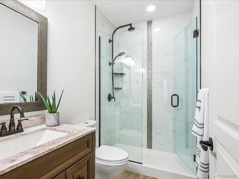 MLS Image #33 for 5073 n xenia street,denver, Colorado