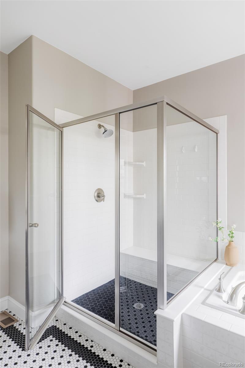 MLS Image #20 for 8189 e 32nd avenue,denver, Colorado