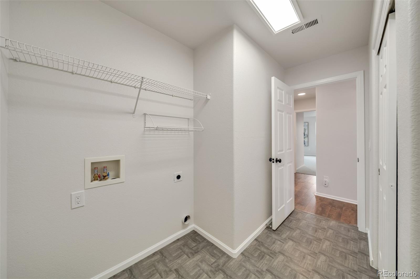 MLS Image #10 for 16184 e 105th avenue,commerce city, Colorado