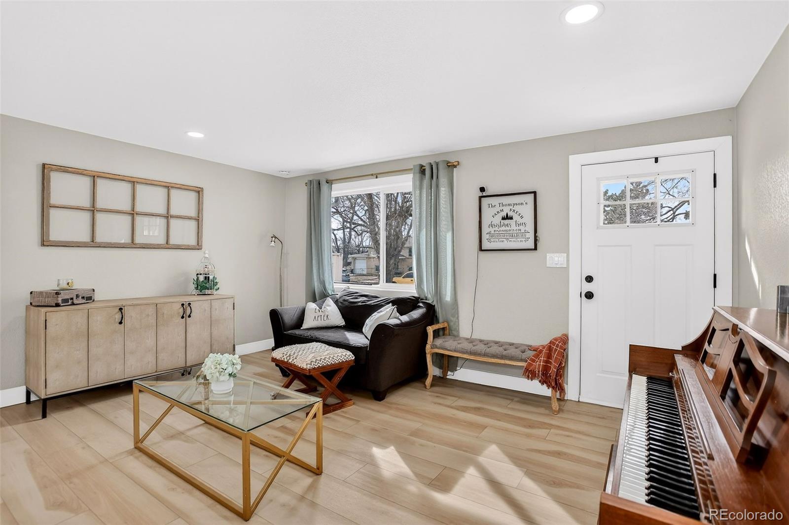 MLS Image #14 for 3222  blackhawk circle ,aurora, Colorado
