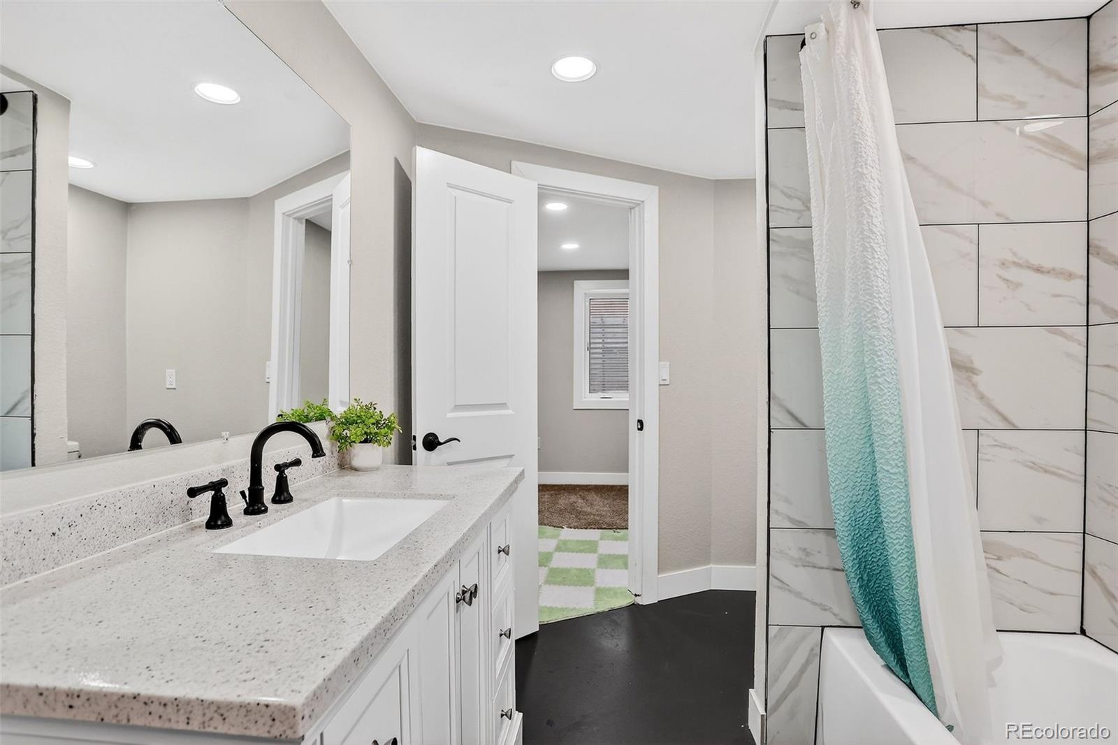 MLS Image #30 for 3222  blackhawk circle ,aurora, Colorado