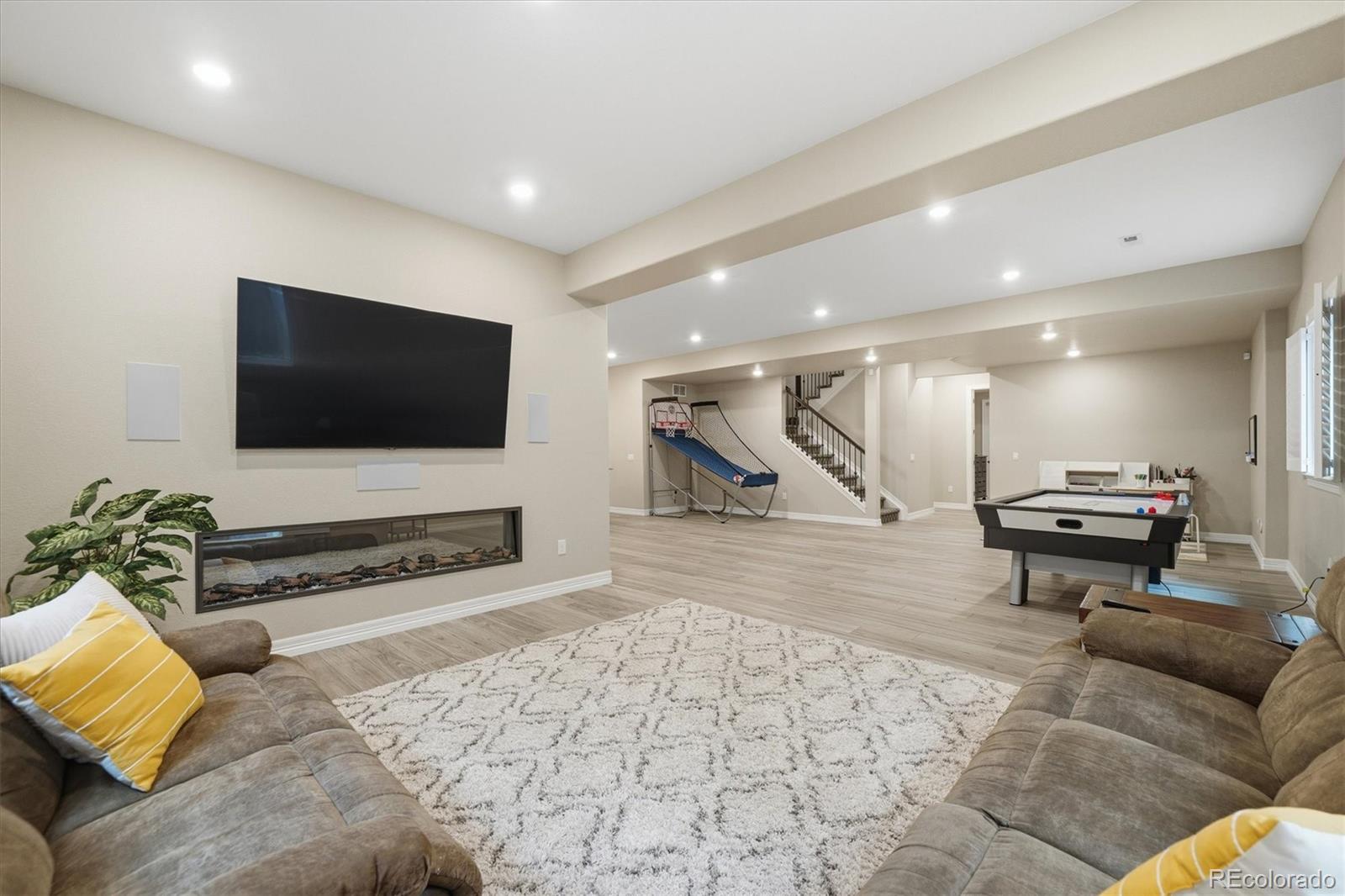 MLS Image #40 for 112  sandalwood way,highlands ranch, Colorado