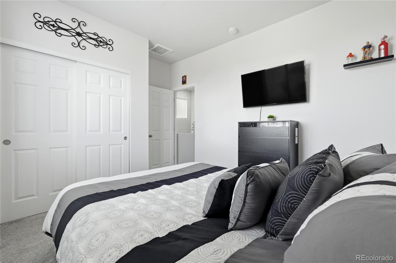 MLS Image #12 for 18110 e 96th place,commerce city, Colorado
