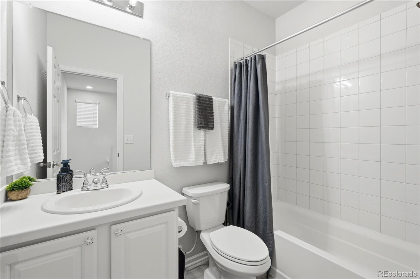 MLS Image #13 for 18110 e 96th place,commerce city, Colorado