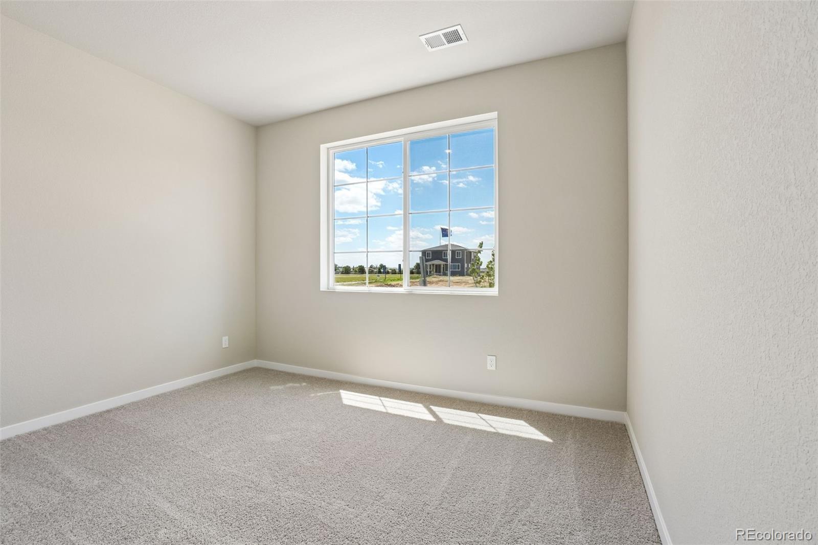 MLS Image #13 for 55003 e 28th place,strasburg, Colorado