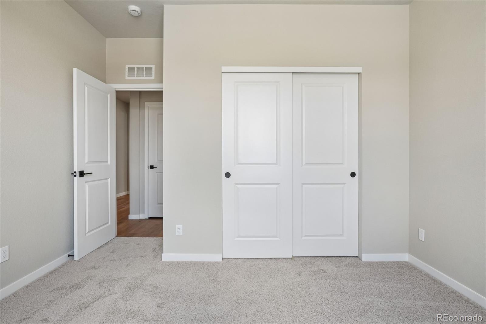 MLS Image #14 for 55003 e 28th place,strasburg, Colorado