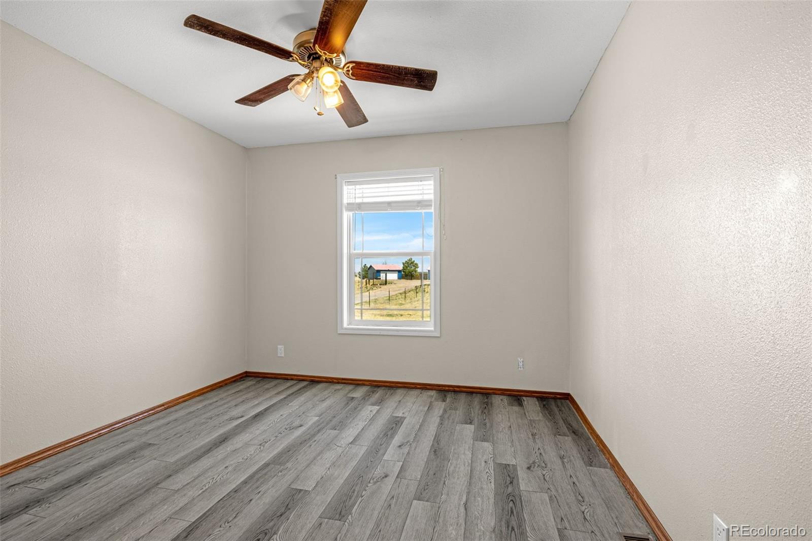MLS Image #21 for 1134  buffalo run road,calhan, Colorado