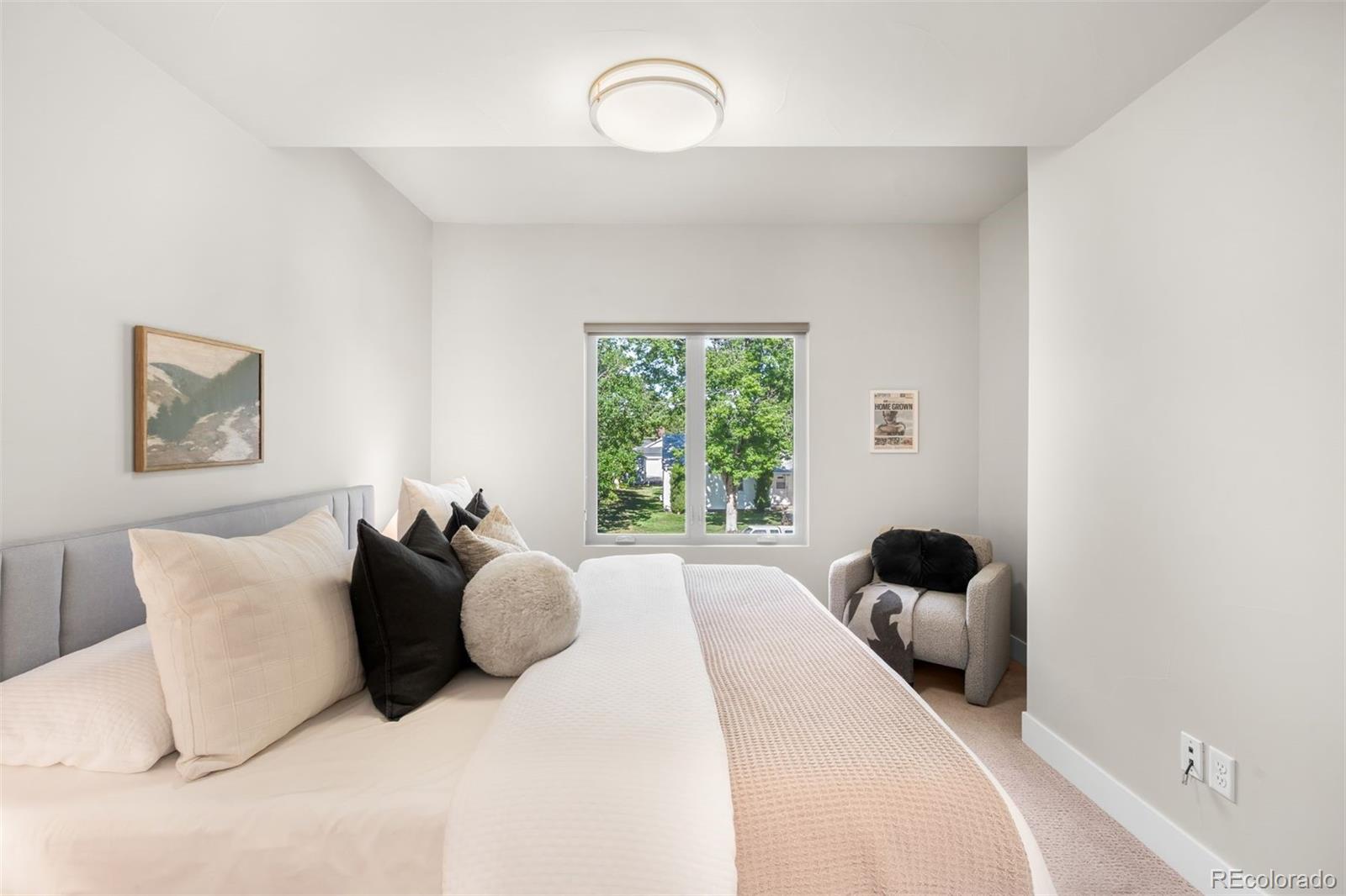 MLS Image #22 for 2435 s high street,denver, Colorado