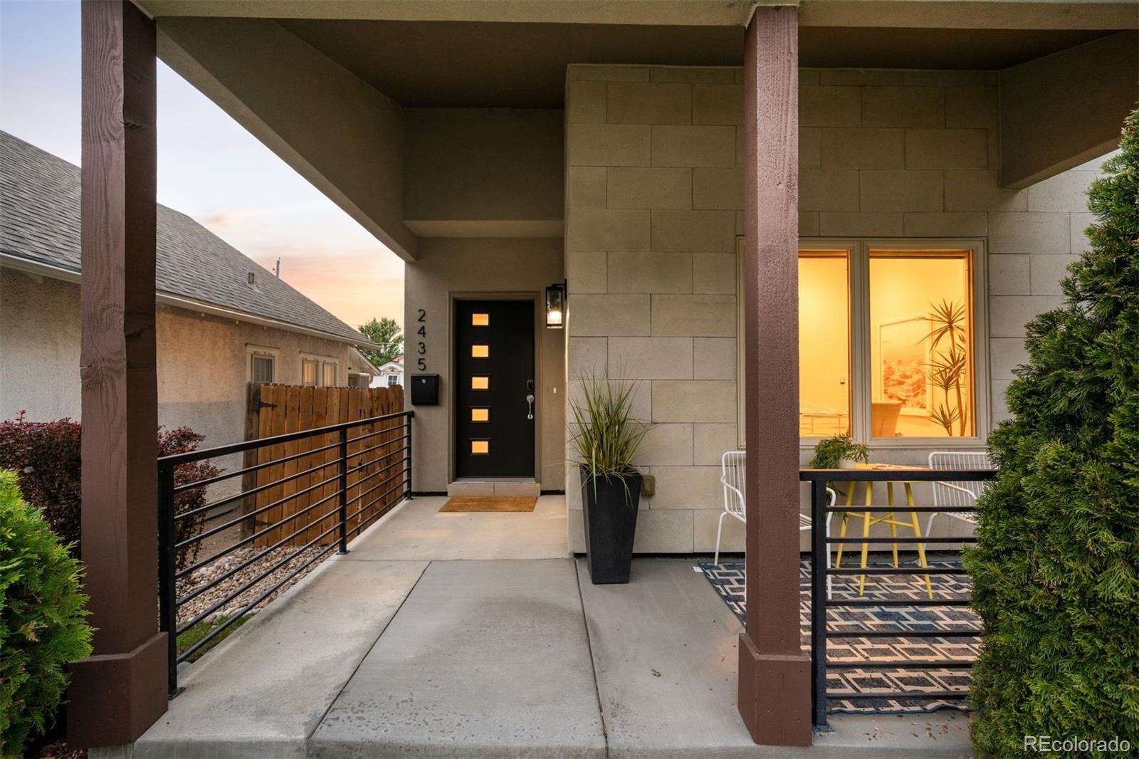 MLS Image #7 for 2435 s high street,denver, Colorado