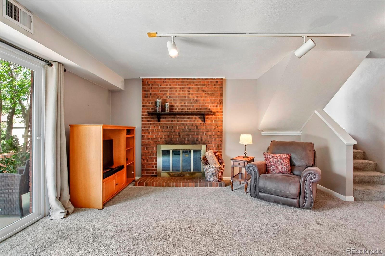MLS Image #12 for 454 w acoma drive,littleton, Colorado