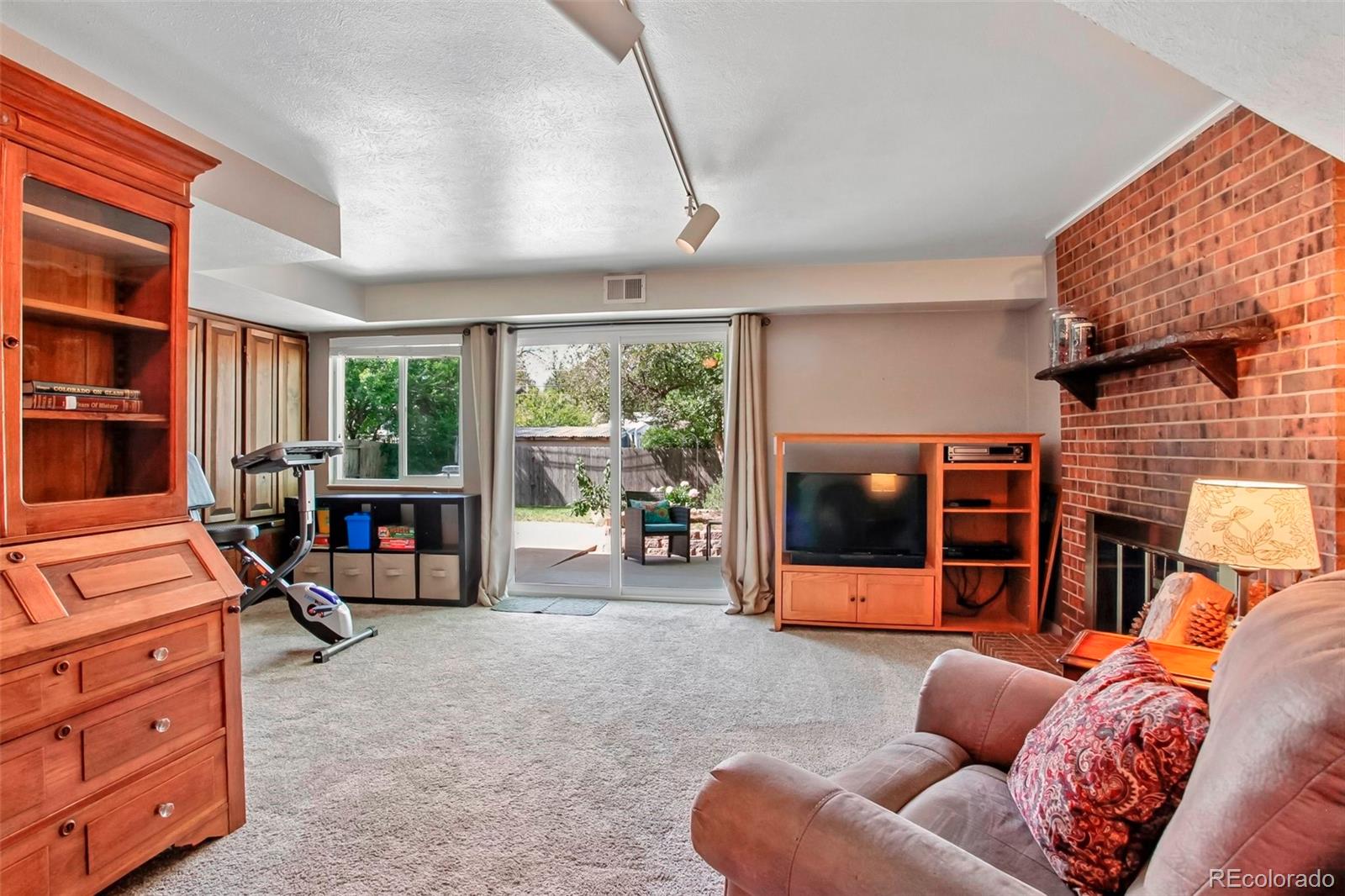MLS Image #13 for 454 w acoma drive,littleton, Colorado