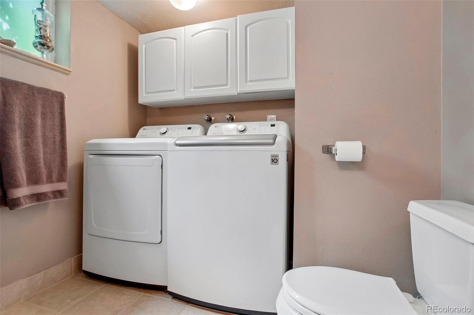 MLS Image #17 for 454 w acoma drive,littleton, Colorado