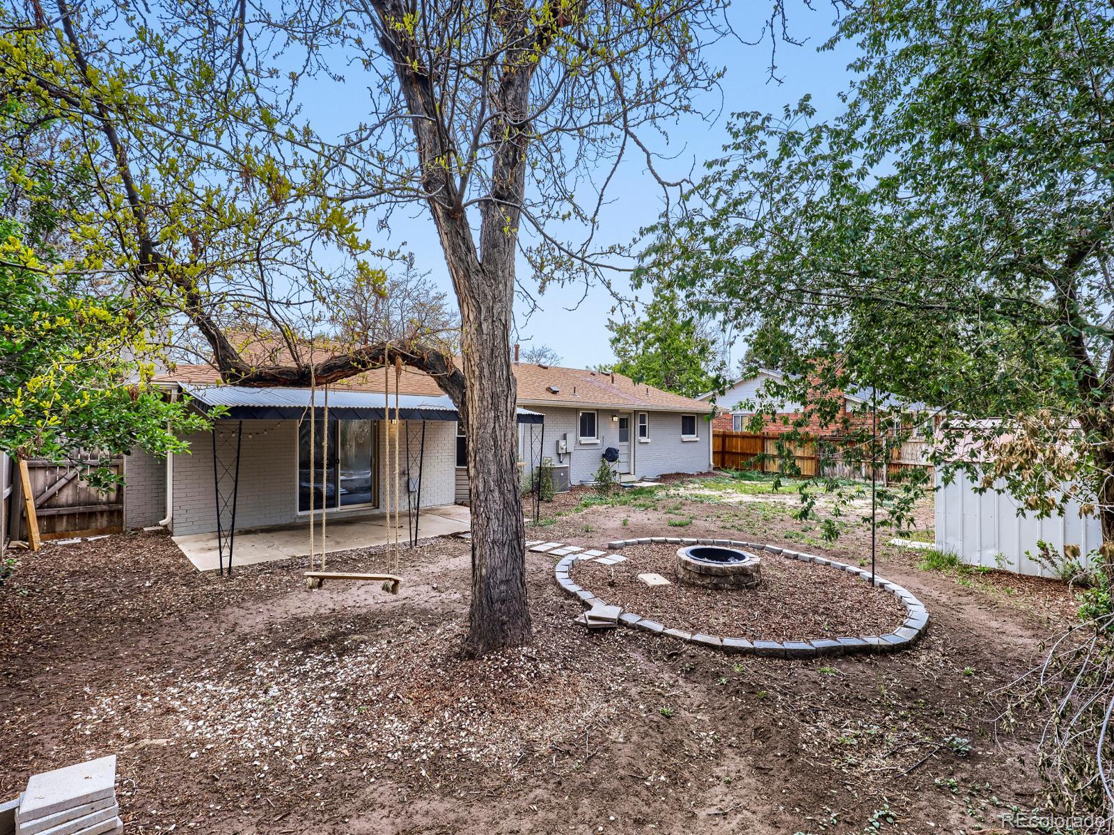 MLS Image #25 for 628 s oswego court,aurora, Colorado