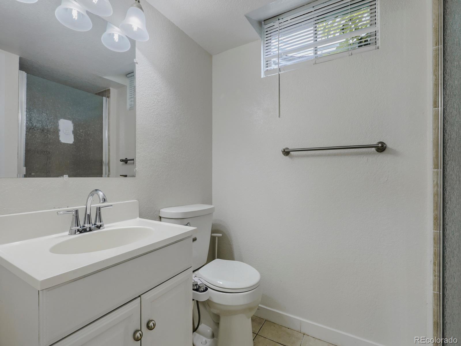 MLS Image #27 for 628 s oswego court,aurora, Colorado