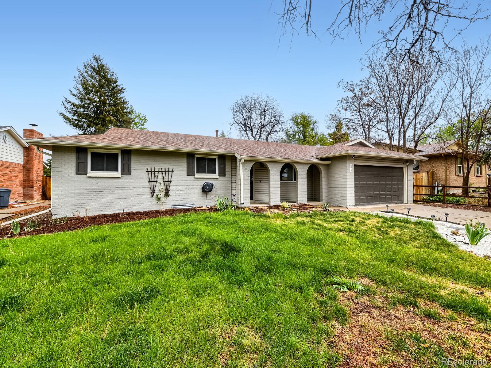 MLS Image #33 for 628 s oswego court,aurora, Colorado