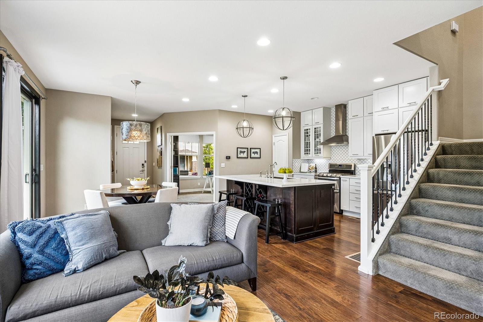 MLS Image #10 for 11053 e 28th place,denver, Colorado