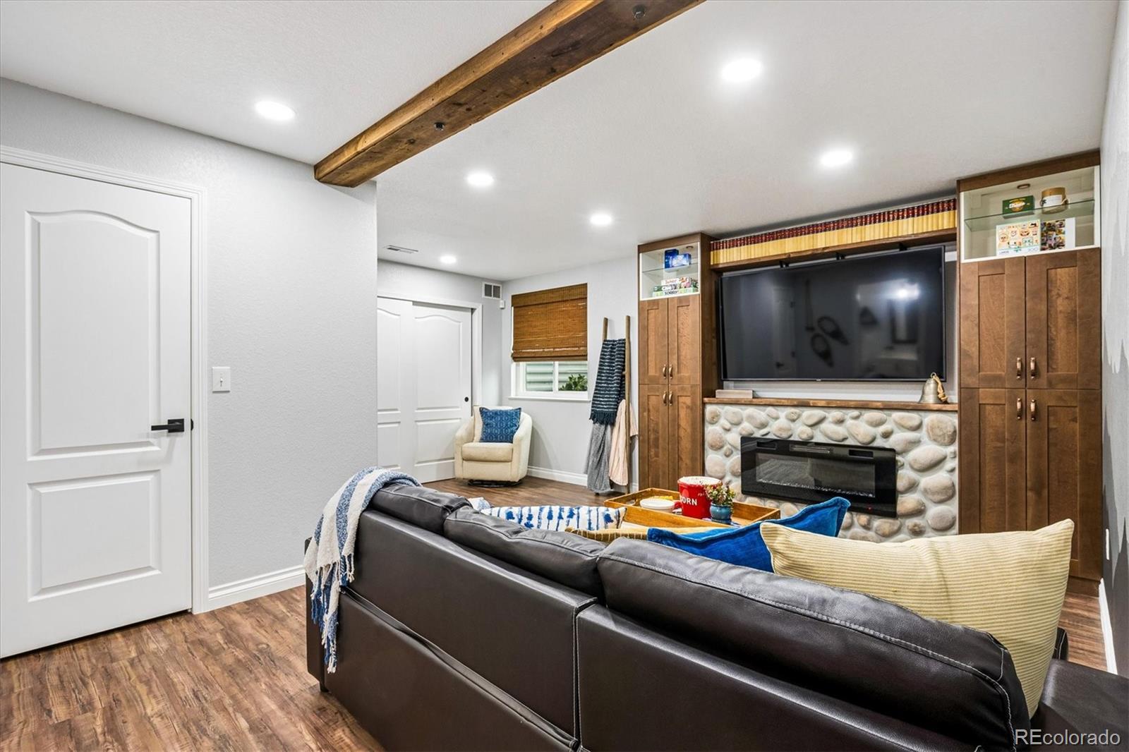 MLS Image #27 for 11053 e 28th place,denver, Colorado