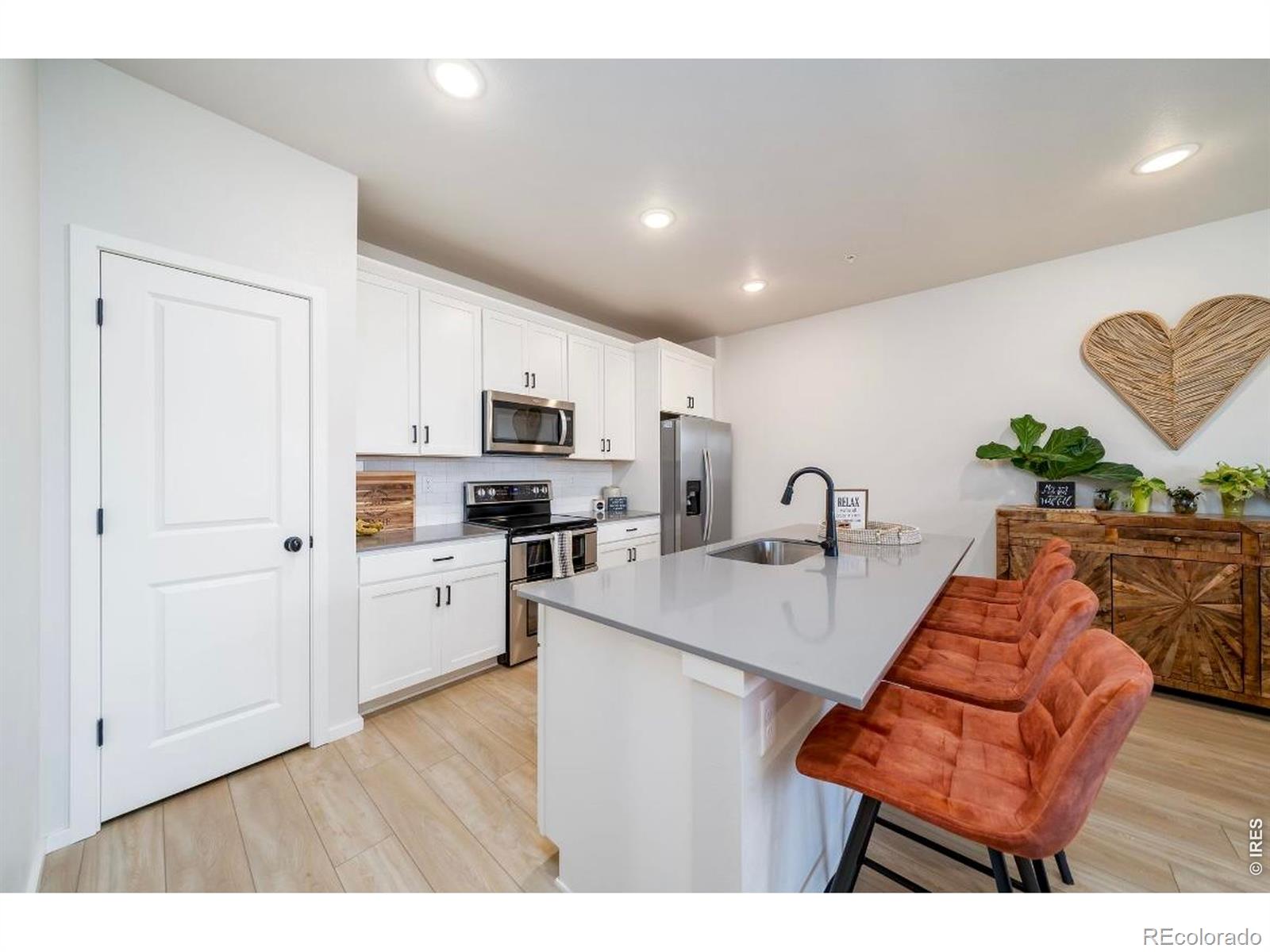 MLS Image #7 for 1805  bounty drive,windsor, Colorado