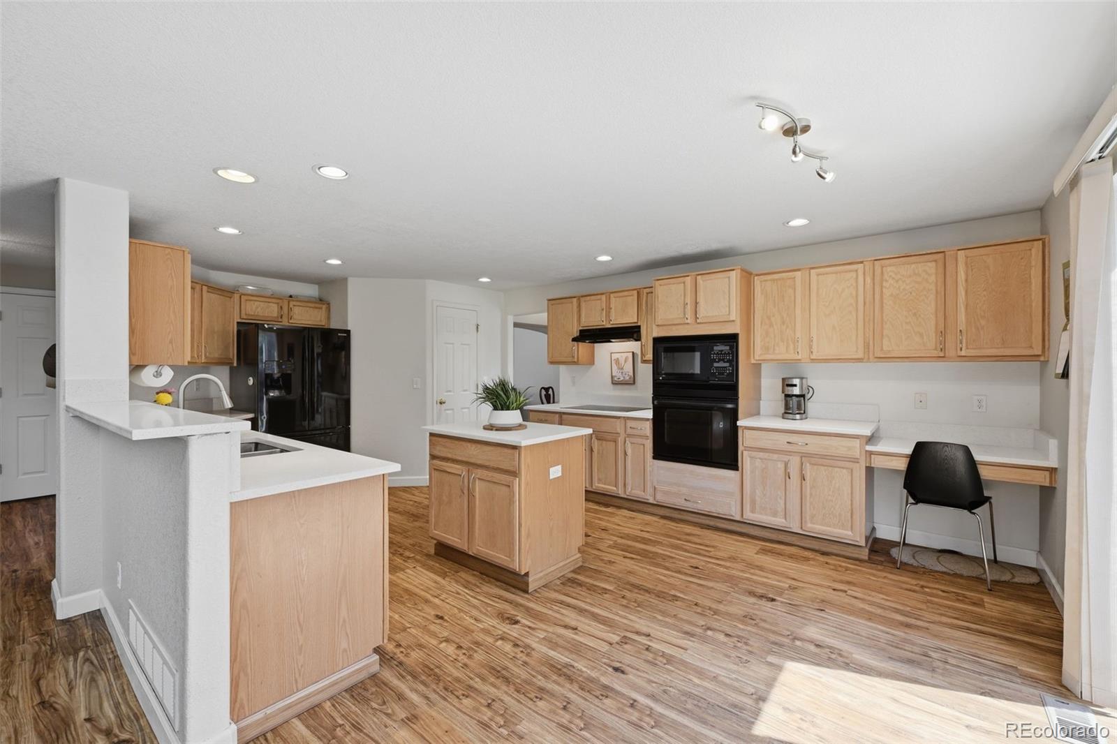 MLS Image #9 for 13927  hudson way,thornton, Colorado