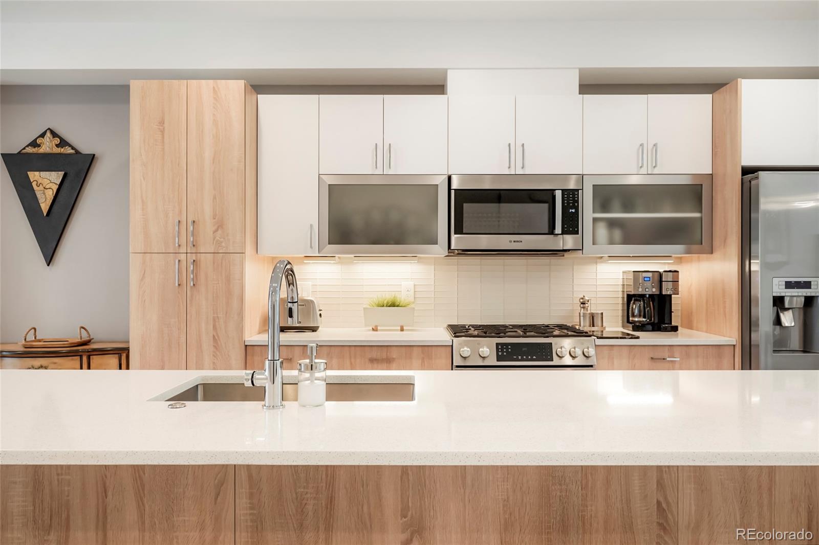 MLS Image #10 for 879  delaware street,denver, Colorado