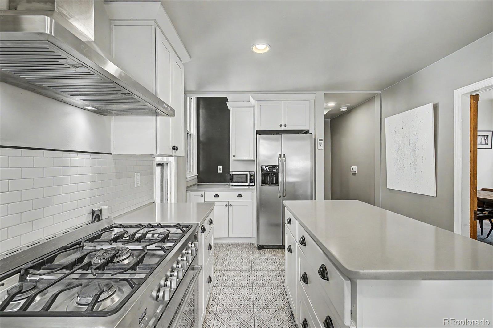MLS Image #14 for 1241  york street,denver, Colorado
