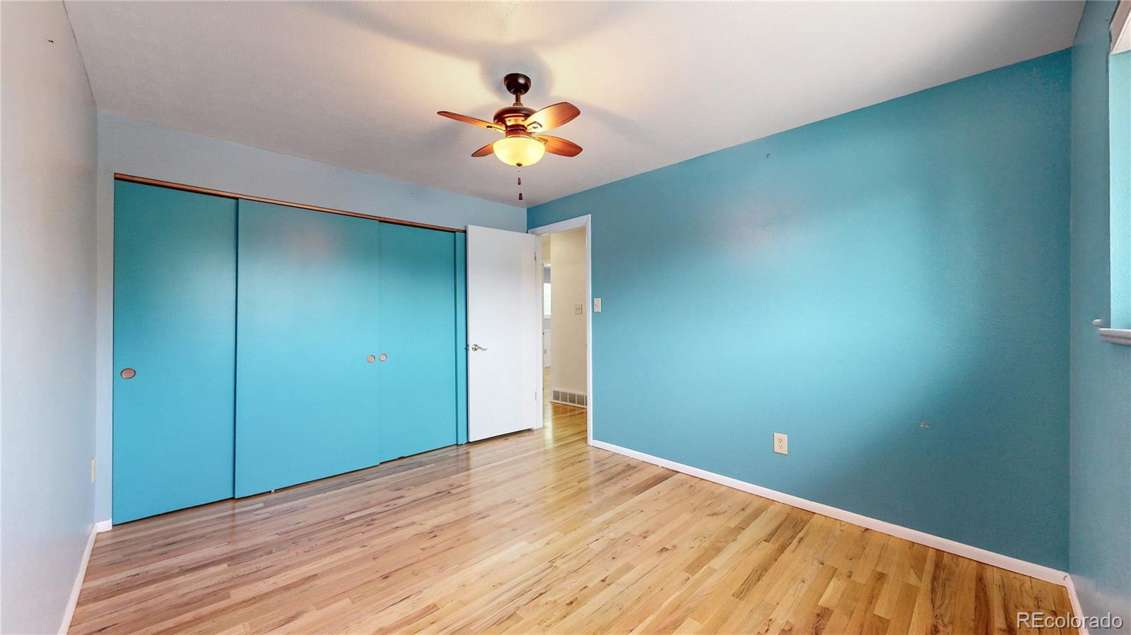 MLS Image #11 for 963 s jamaica street,aurora, Colorado
