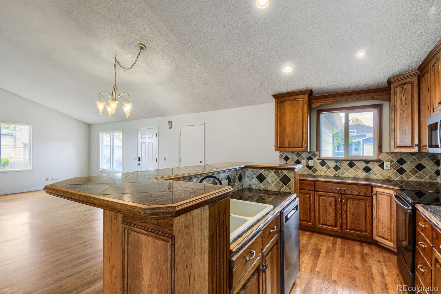 MLS Image #6 for 17483 e temple drive,aurora, Colorado