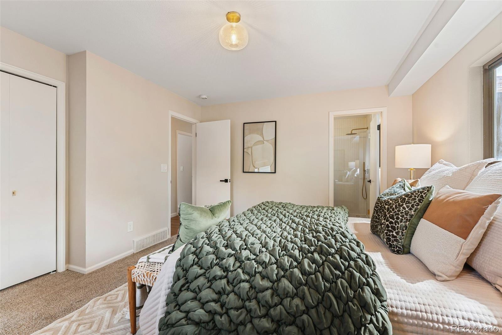 MLS Image #13 for 8995 e cornell avenue,denver, Colorado