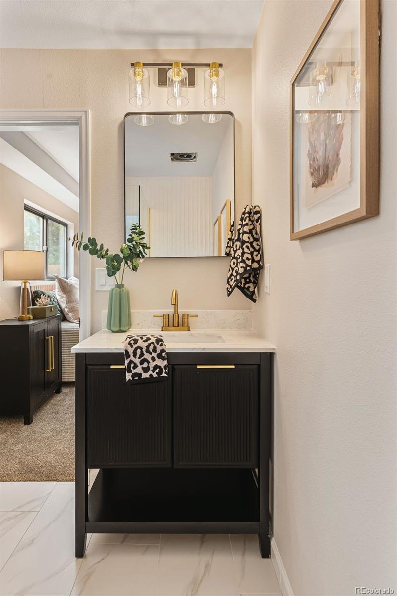 MLS Image #14 for 8995 e cornell avenue,denver, Colorado