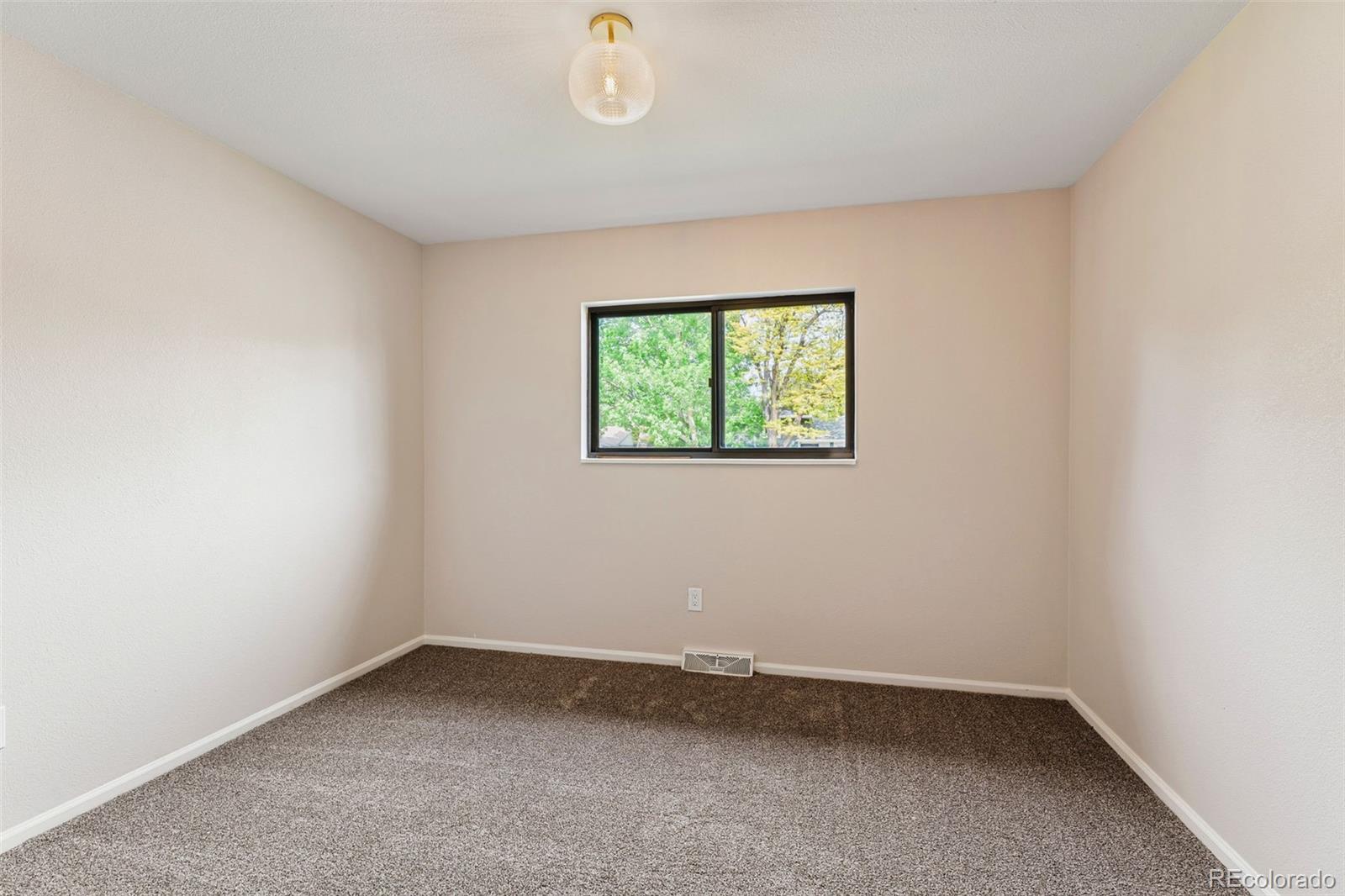 MLS Image #17 for 8995 e cornell avenue,denver, Colorado