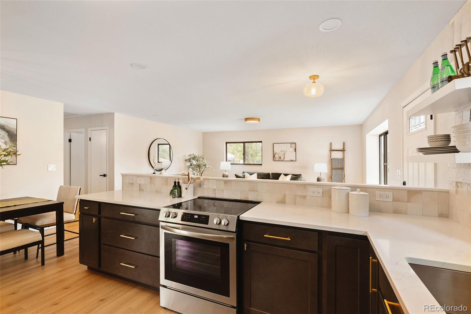 MLS Image #7 for 8995 e cornell avenue,denver, Colorado