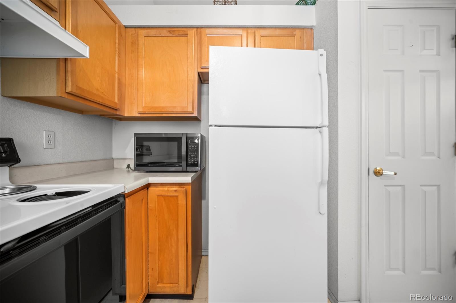 MLS Image #7 for 2871  elaine drive,broomfield, Colorado