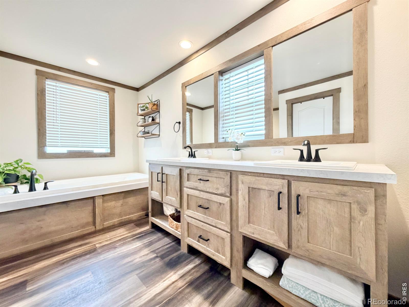 MLS Image #16 for 42562  county road 49 ,ault, Colorado