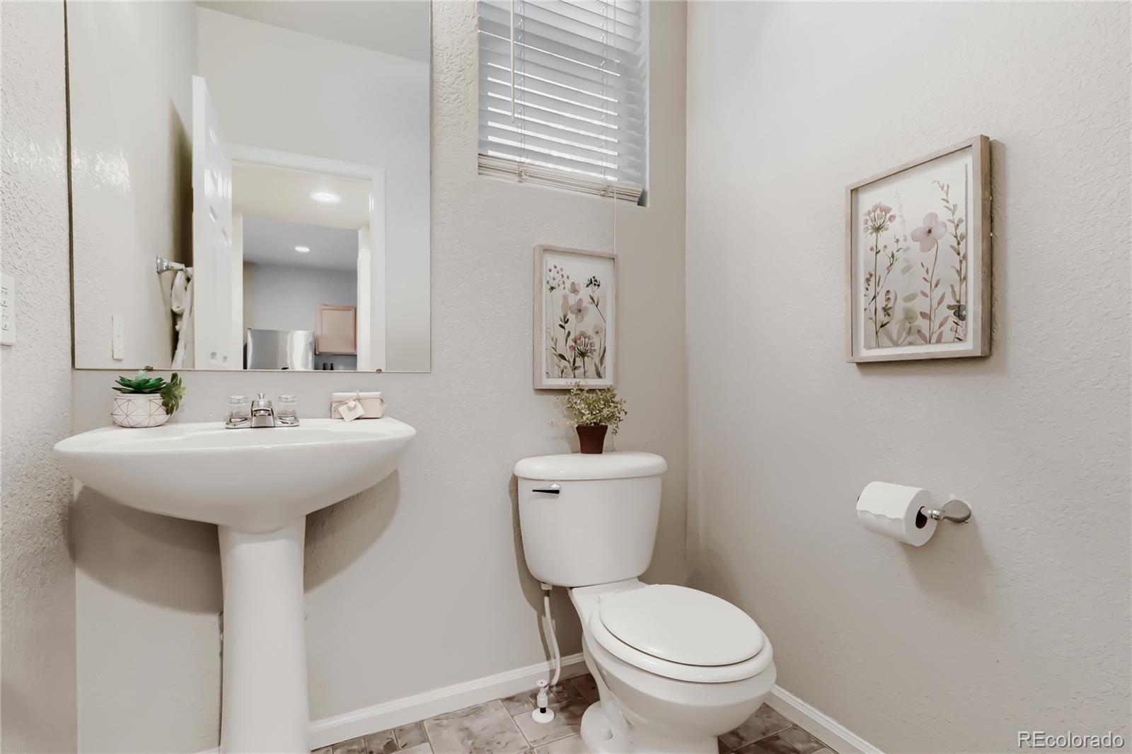 MLS Image #13 for 2818  central park boulevard,denver, Colorado