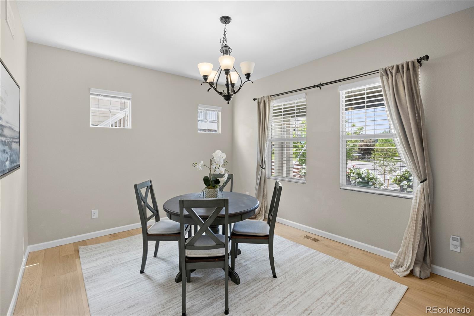 MLS Image #5 for 5060 s riviera court,aurora, Colorado