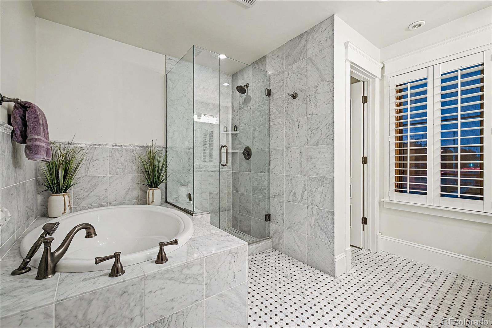 MLS Image #30 for 579 n madison street,denver, Colorado