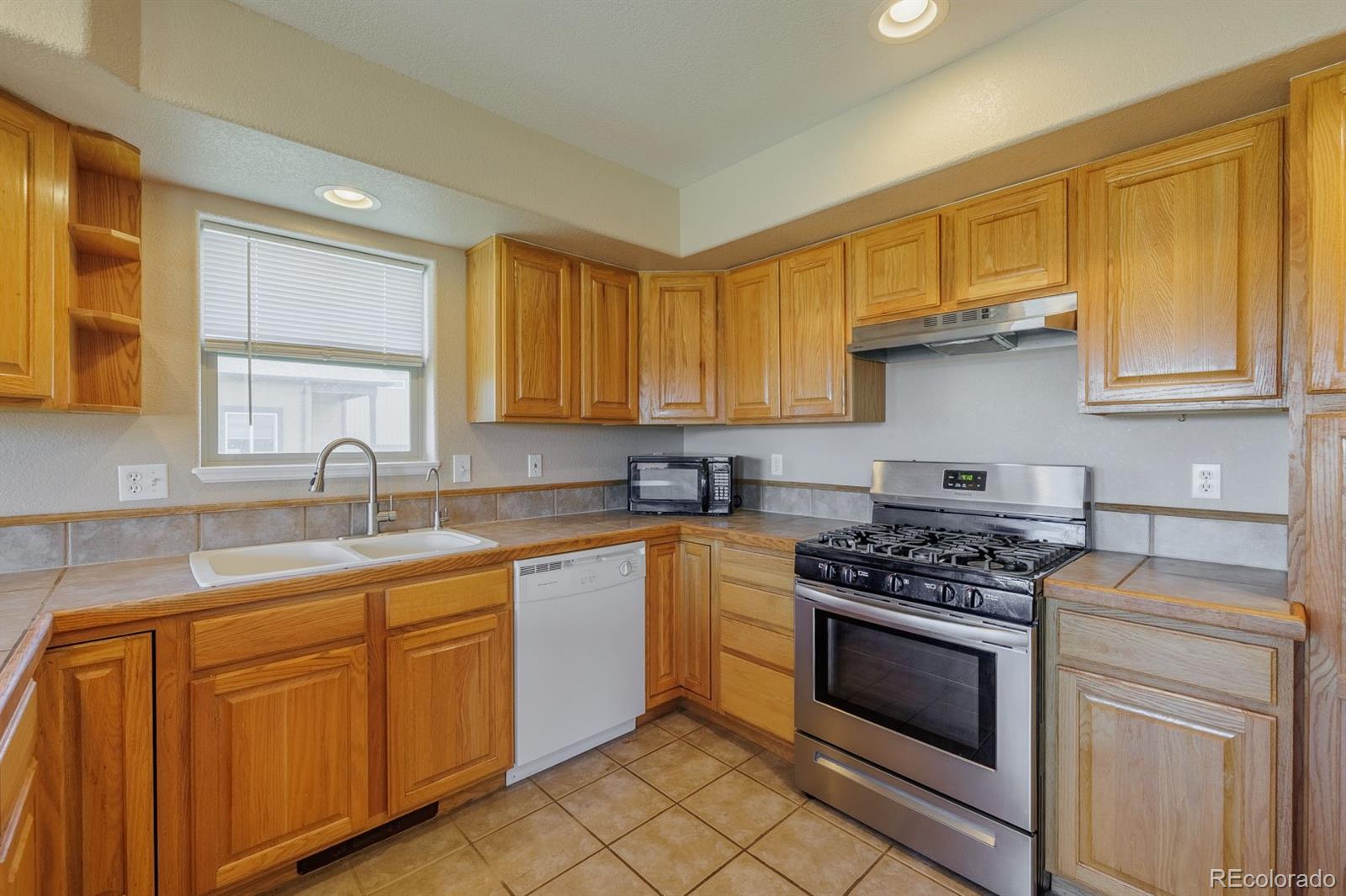 MLS Image #17 for 471  duesouth road,florissant, Colorado