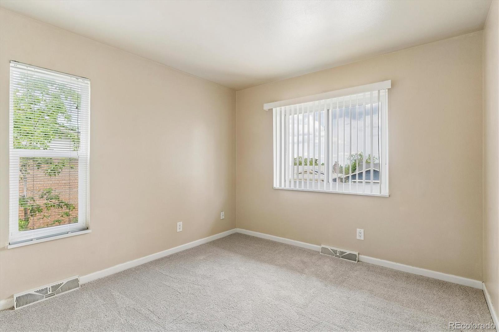 MLS Image #16 for 1415 s zang street,lakewood, Colorado